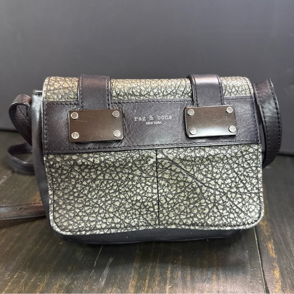 Rag & Bone Pilot Textured Leather Crossbody Black/Iron Mini Messenger Bag - Picture 3 of 16